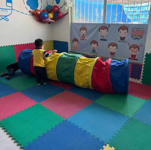 Estancia Infantil Senderos Kids