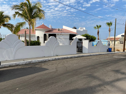 Kids in Cabo