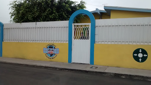 Estancia Infantil Pequeño Mundo Montessori